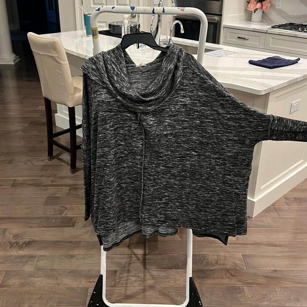 Oversized cowl neck pullover